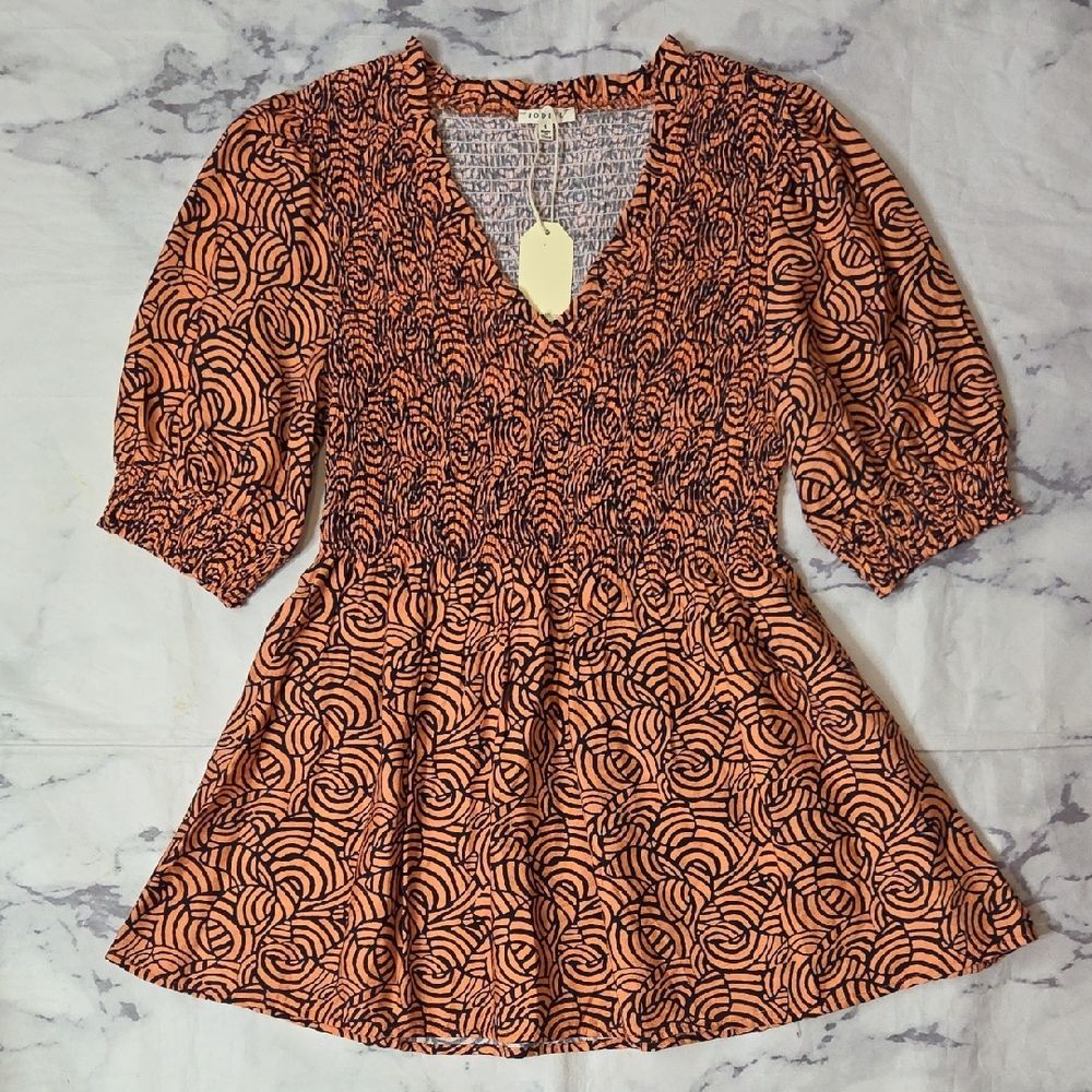 JODIFL Peach & Black Geometric Print Smocked Top